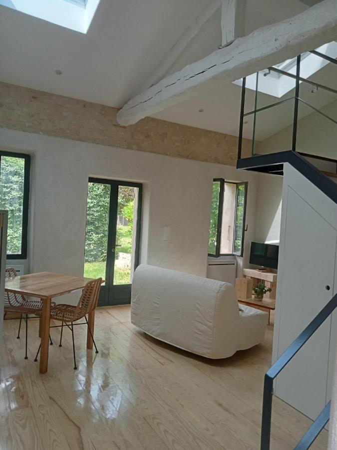 Maison En Pierre Restauree Avec Jardin Auch Esterno foto